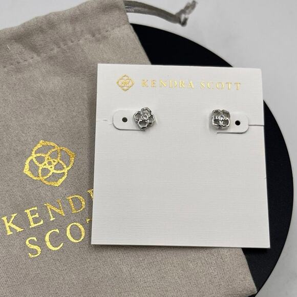 Kendra Scott Jewelry - Kendra Scott Rue‎ Stud Silver Plated 
Rhodium Stud Motif Crystal Earrings